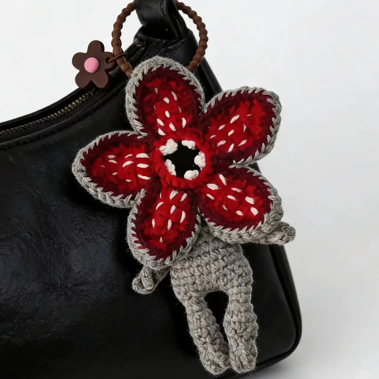 Art Toy Familia - Stranger Things Series Crochet Doll, Chibi Amigurumi Keychain Gift, C012 Flower Monster (Flower + Body)