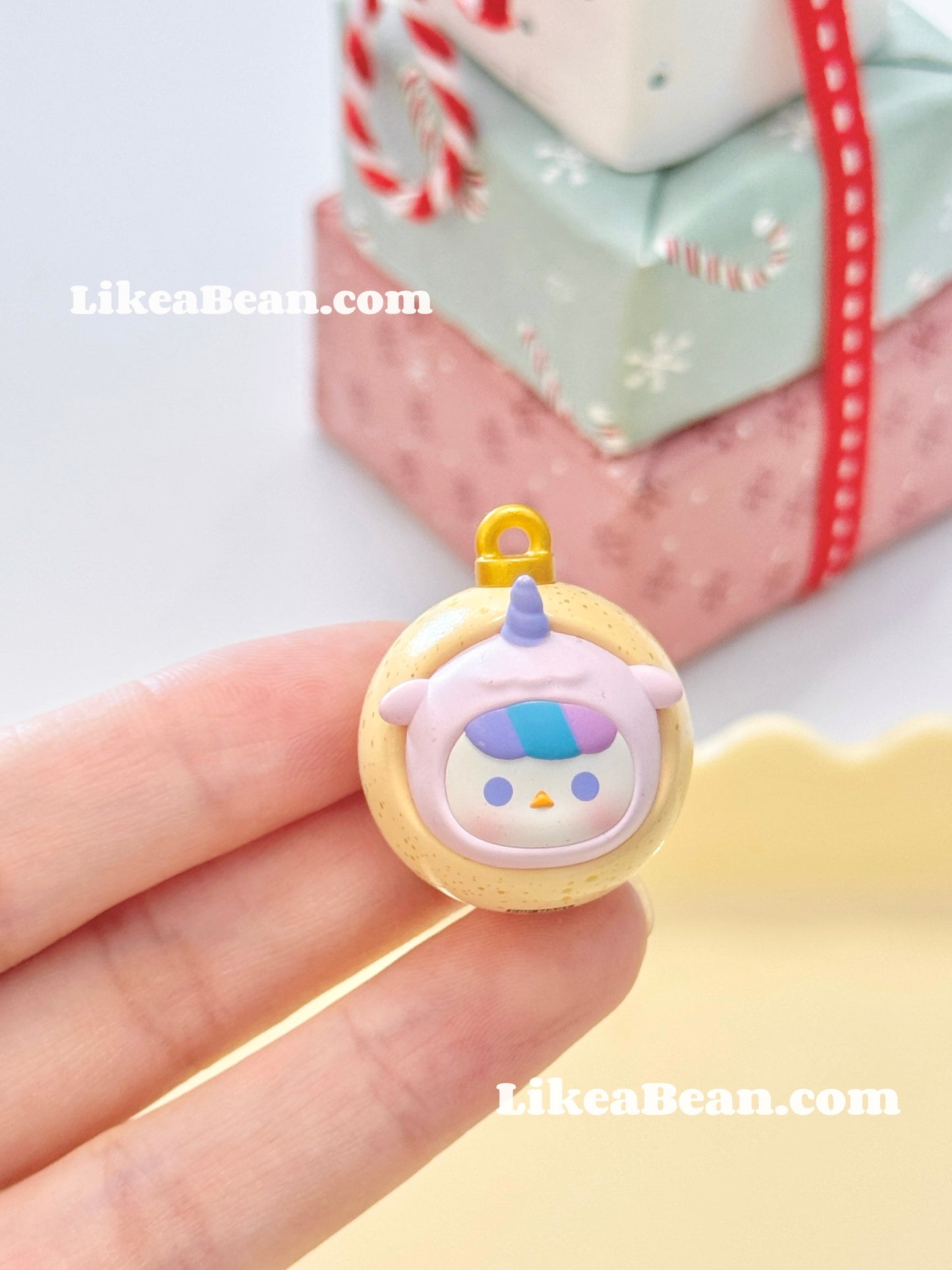 Pop Bean Christmas Ornament Ball Series - Pucky Starlight Yellow