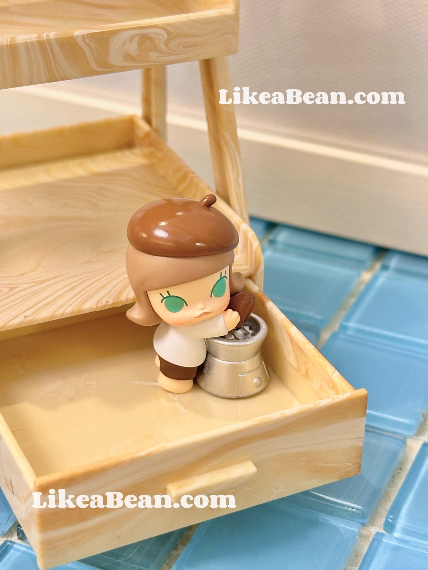 Pop Bean Coffee Factory Series Doll - Molly