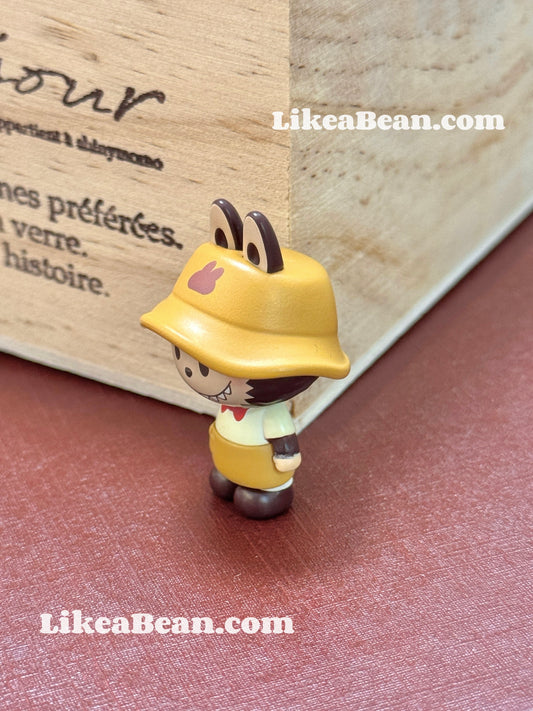 Pop Bean Coffee Factory Series (Standing) - Labubu