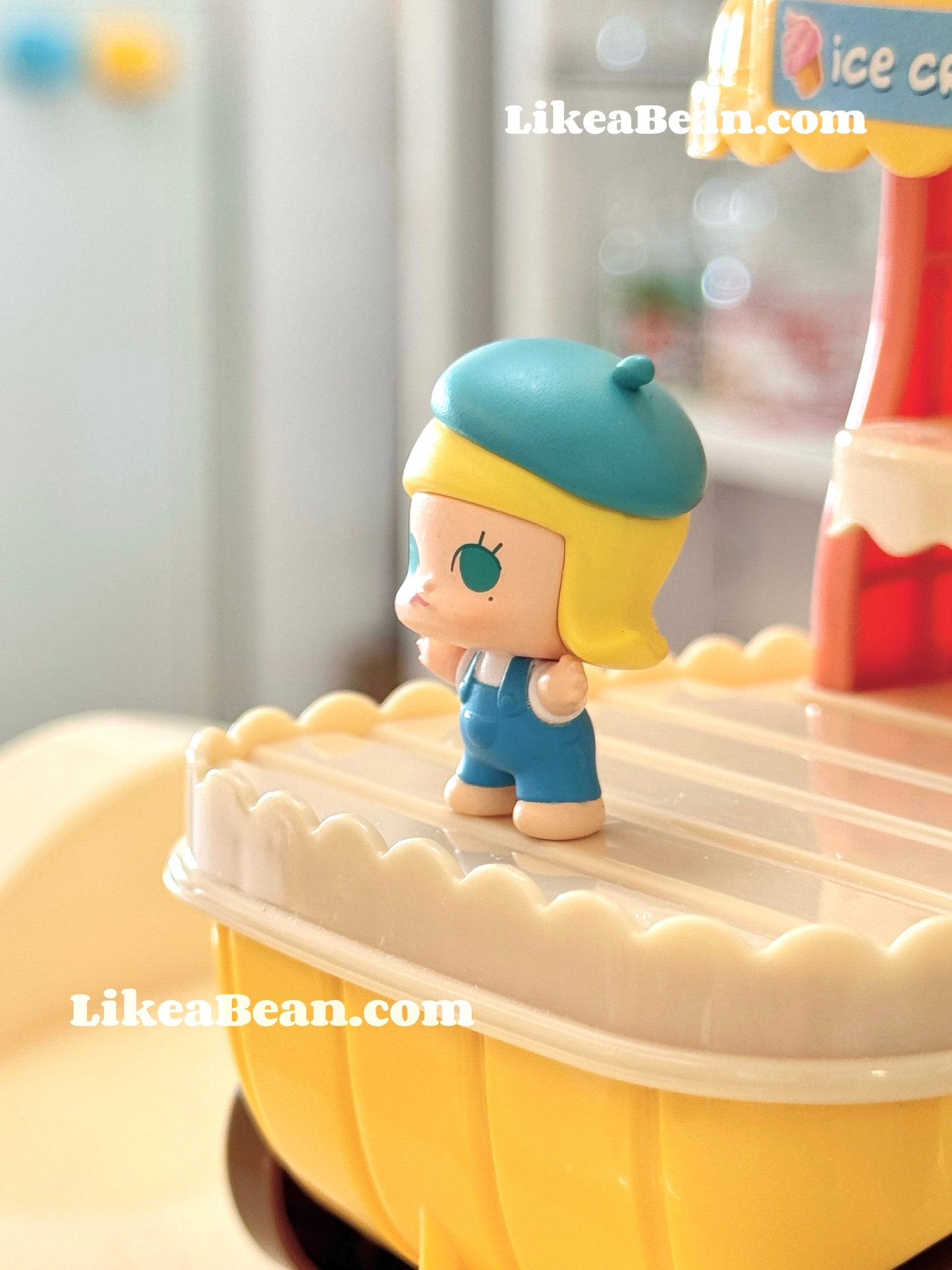 Pop Bean Hugging Series - Molly Clear Sky