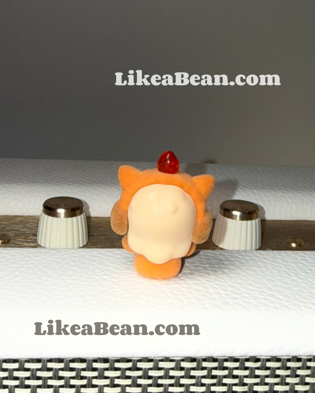 Pop Bean Fluffy & Cozy Series - Chaka Cozy Fox