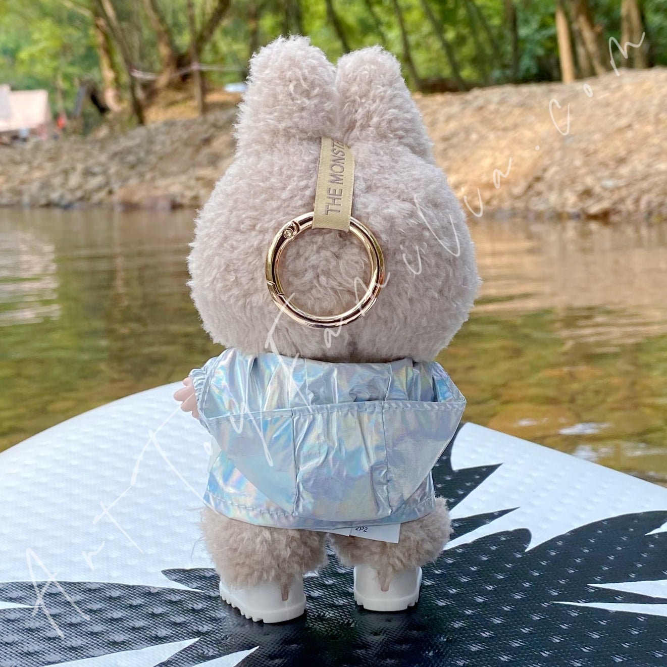 Art Toy Familia - Doll Cloth Silver Laser Vest Set - 094 Cloth Only No Doll