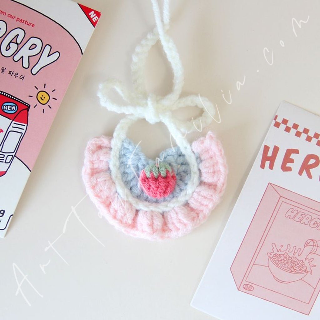 Art Toy Familia - Doll Cloth Snuggle Stitch Drool Bib - 060 B Cloth Only No Doll