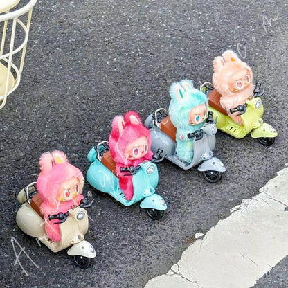 Art Toy Familia - Playable Toy Motorcycle - 055 Blue Ver. Cloth Only No Doll