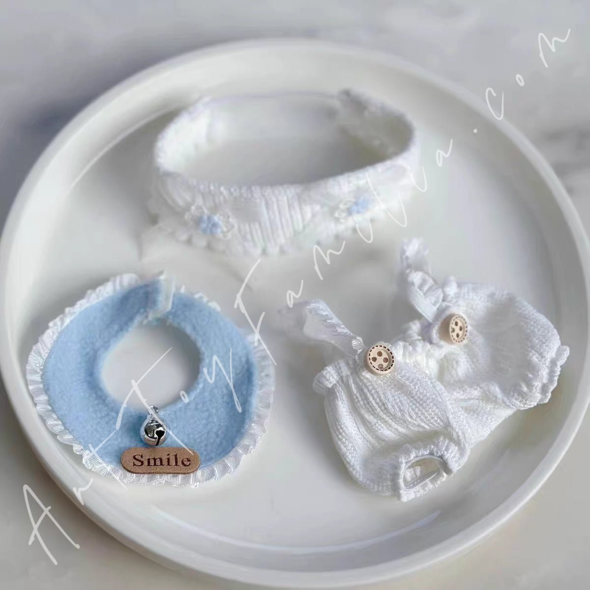 Art Toy Familia - Doll Cloth Dainty Bell Overalls Set - 044 Cloth Only No Doll