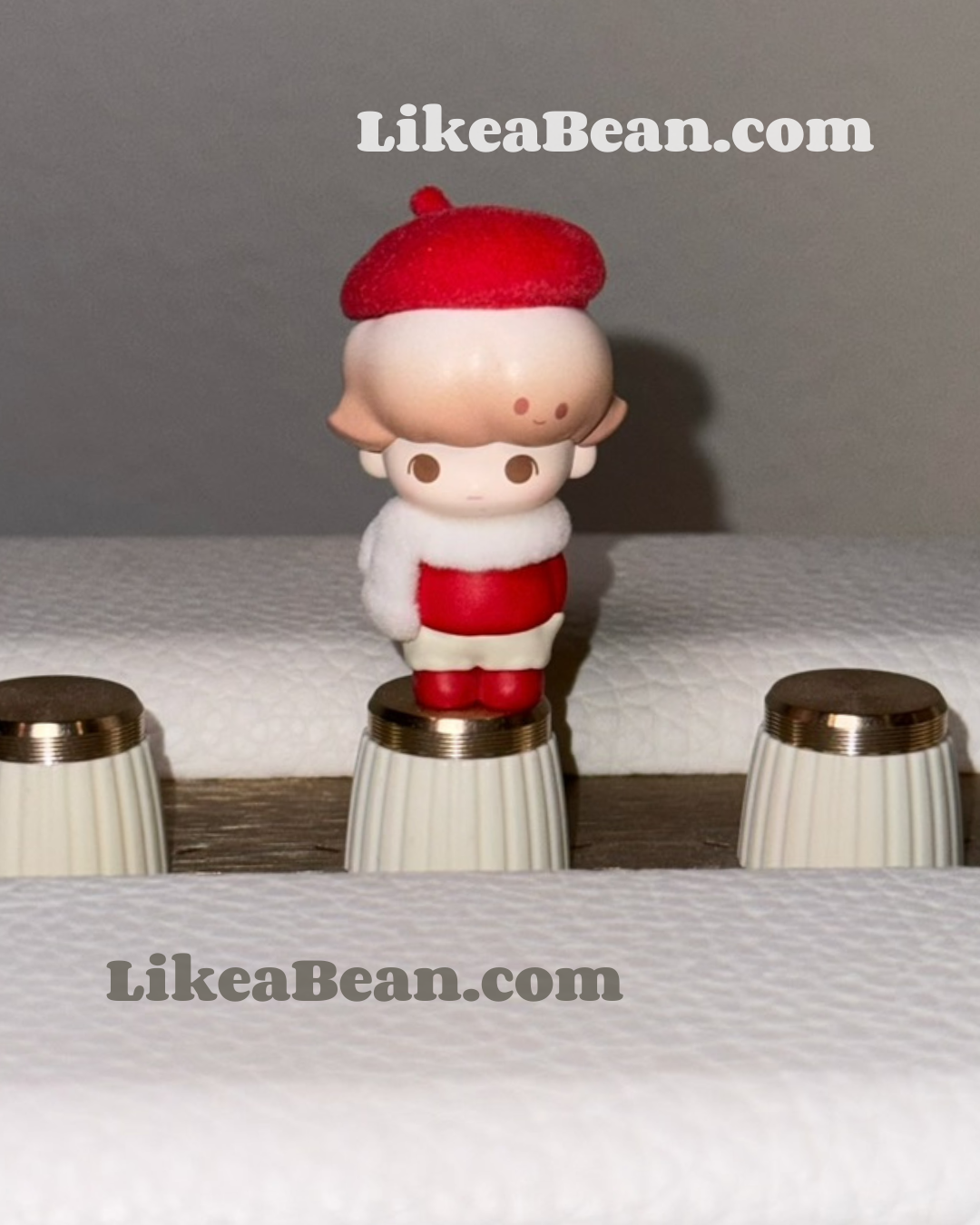 Pop Bean Fluffy & Cozy Series - Dimoo Snug Red Beret