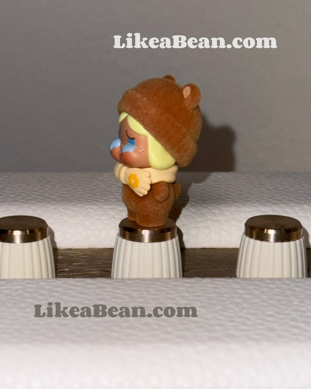 Pop Bean Fluffy & Cozy Series - Crybaby Fuzzy Bear