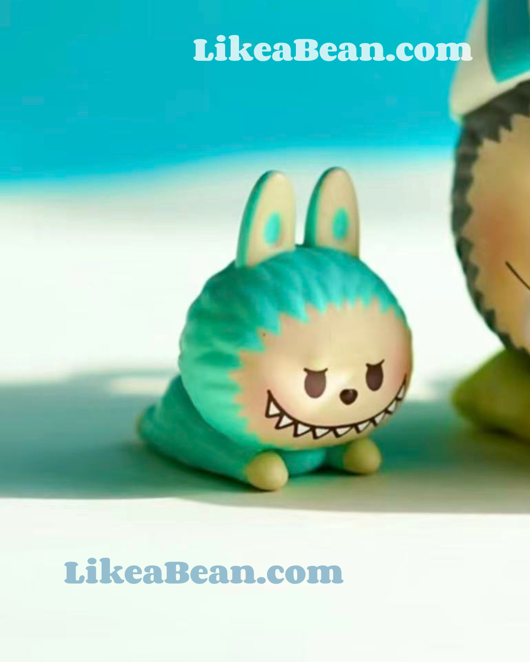 Pop Bean Basic Lying Baby Series A - Labubu Classic