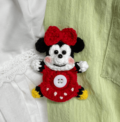 Art Toy Familia - Handmade Crochet Disney Character Button Covers, C001 Minnie