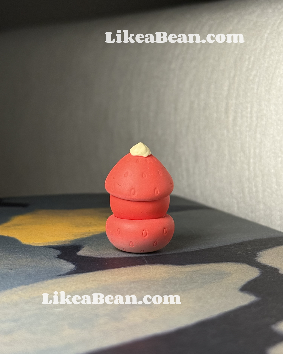 Pop Bean Strawberry Series - Molly Blushing Strawberry