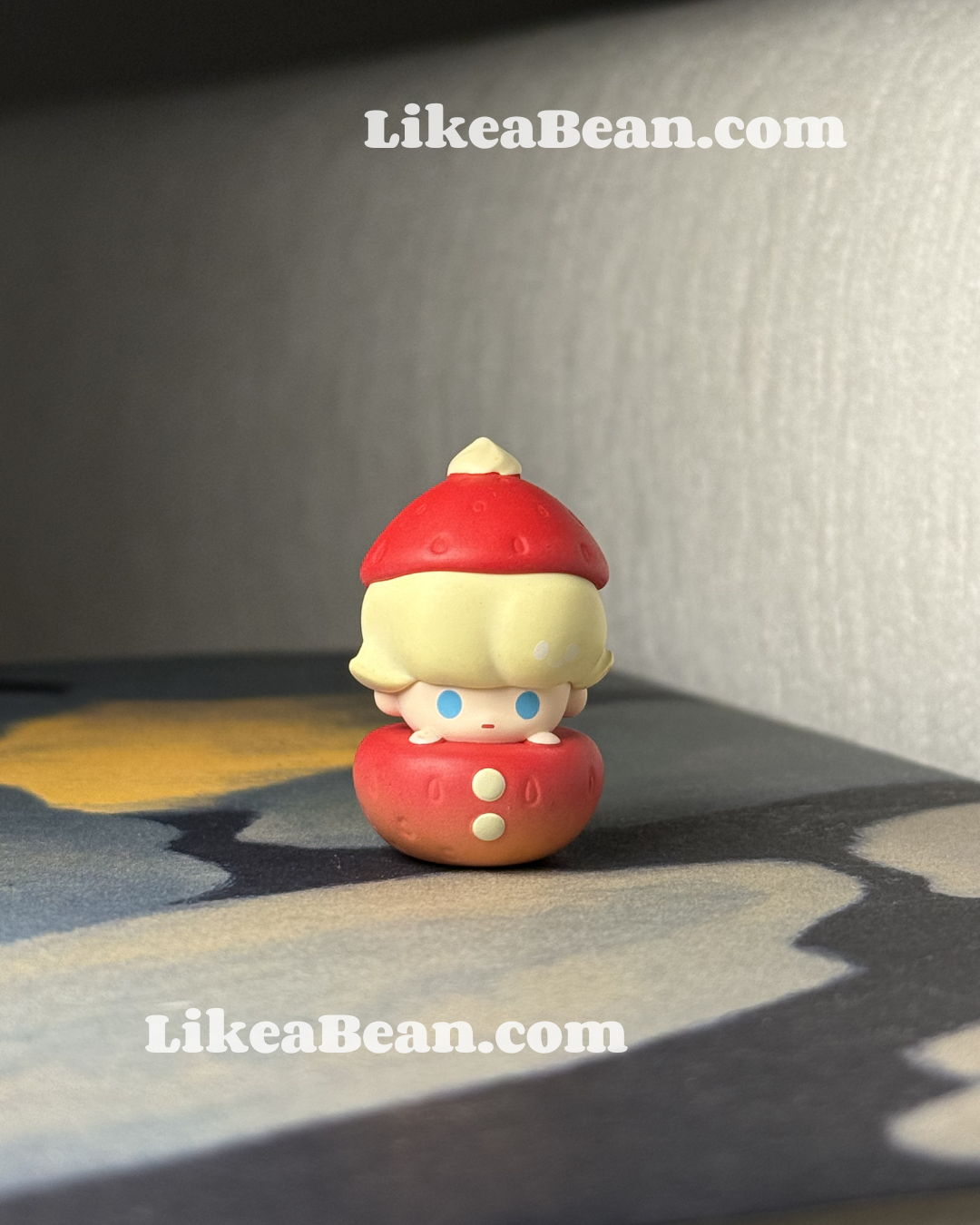 Pop Bean Strawberry Series - Dimoo Brandy Strawberry