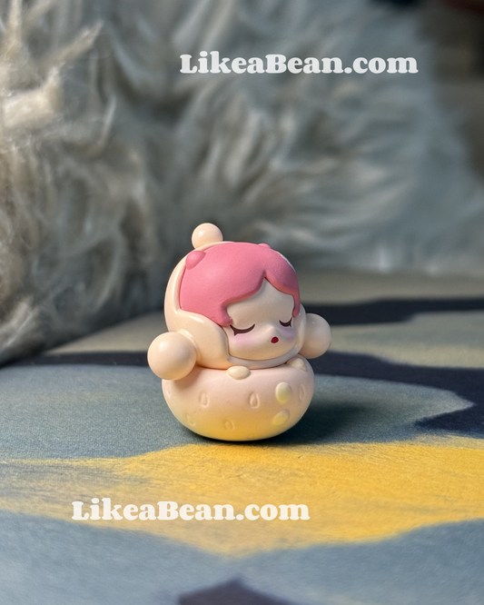 Pop Bean Strawberry Series - Skullpanda White Gem Strawberry