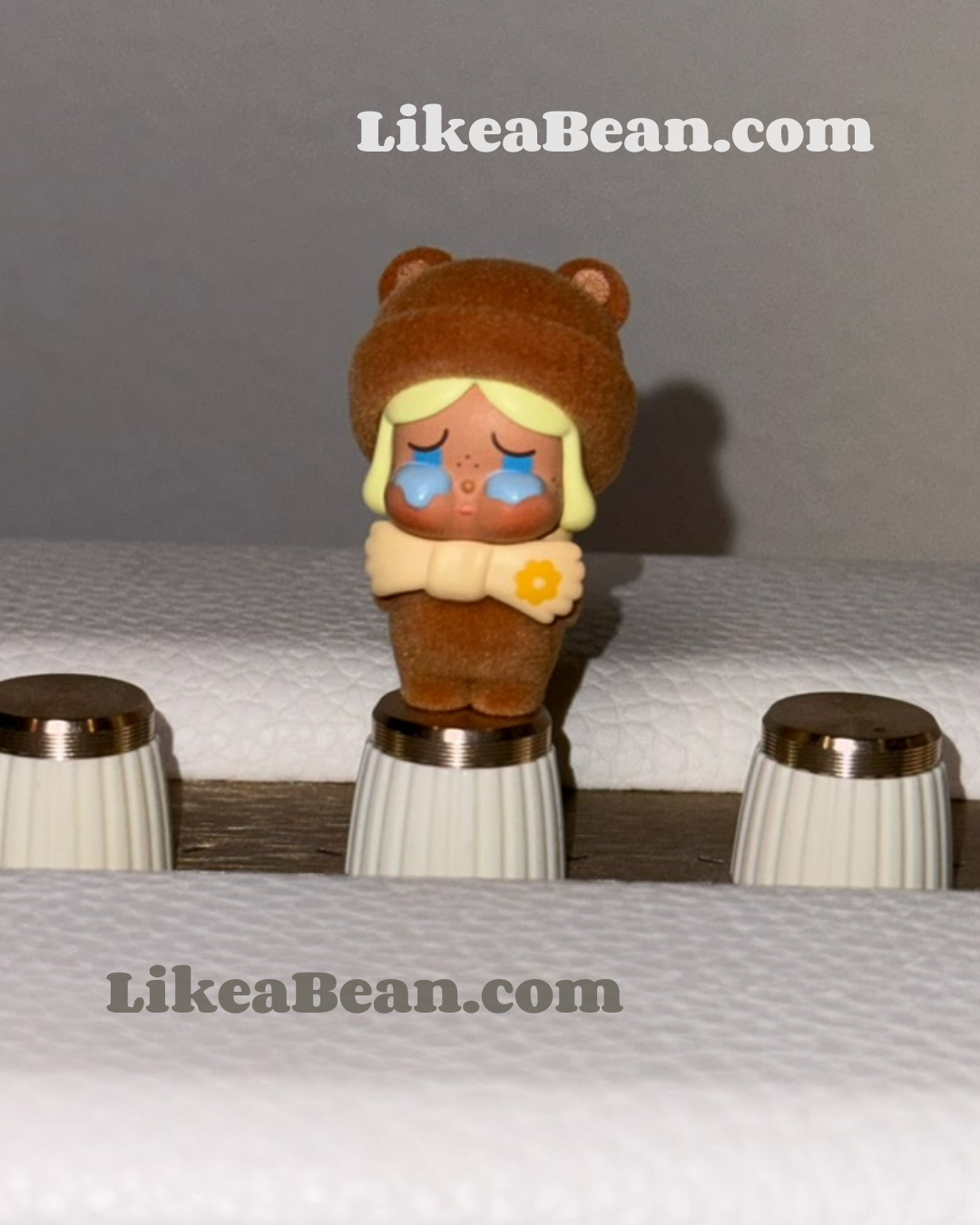 Pop Bean Fluffy & Cozy Series - Crybaby Fuzzy Bear