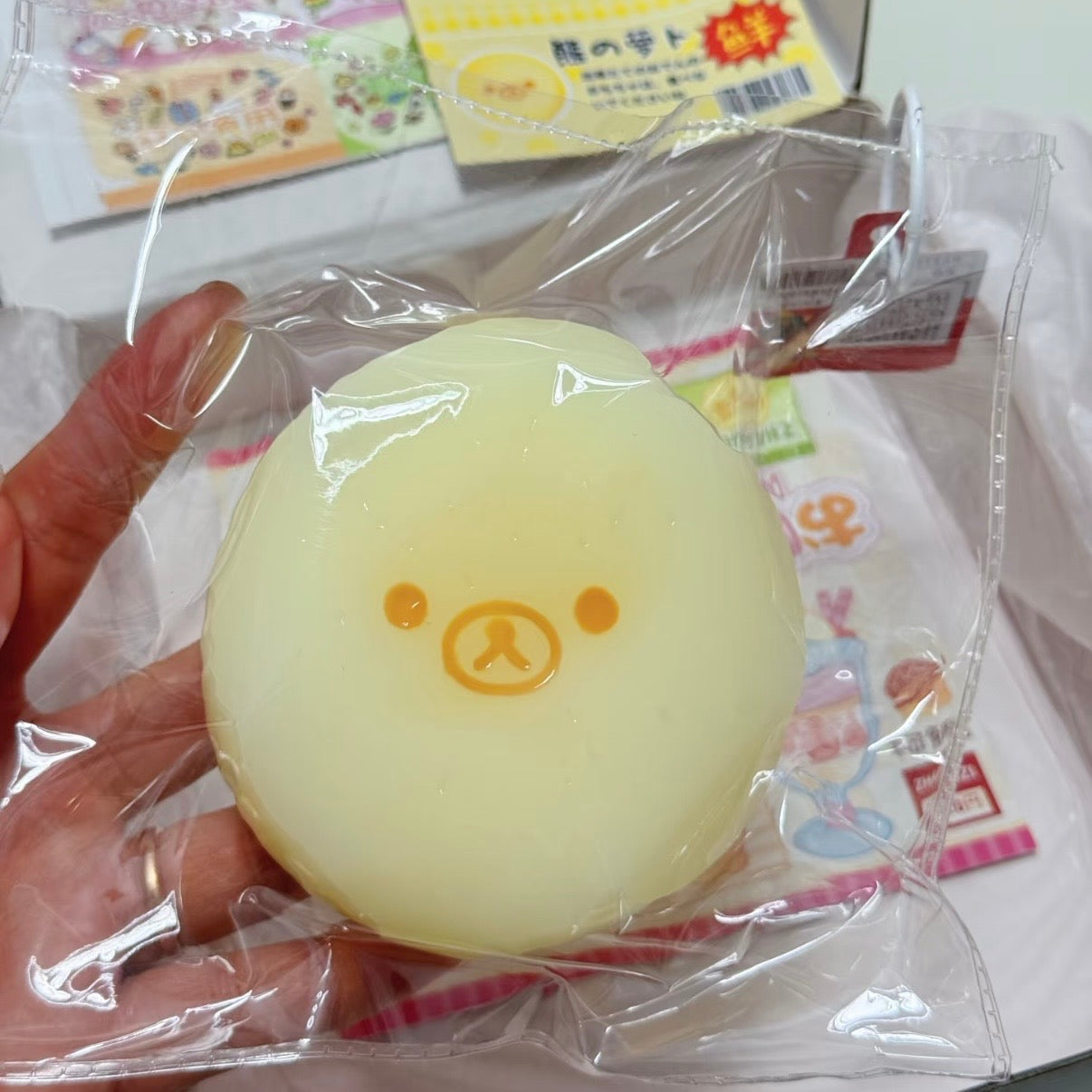 Bear Carrot Taba Squishy - Mochi-Soft Butter Texture 180g