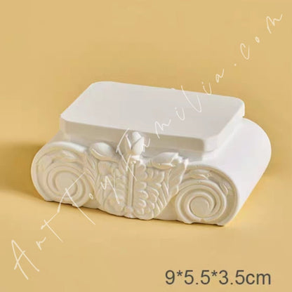Art Toy Familia - Classical Pedestal Blindbox Display Base - 151 Base Only No Doll B