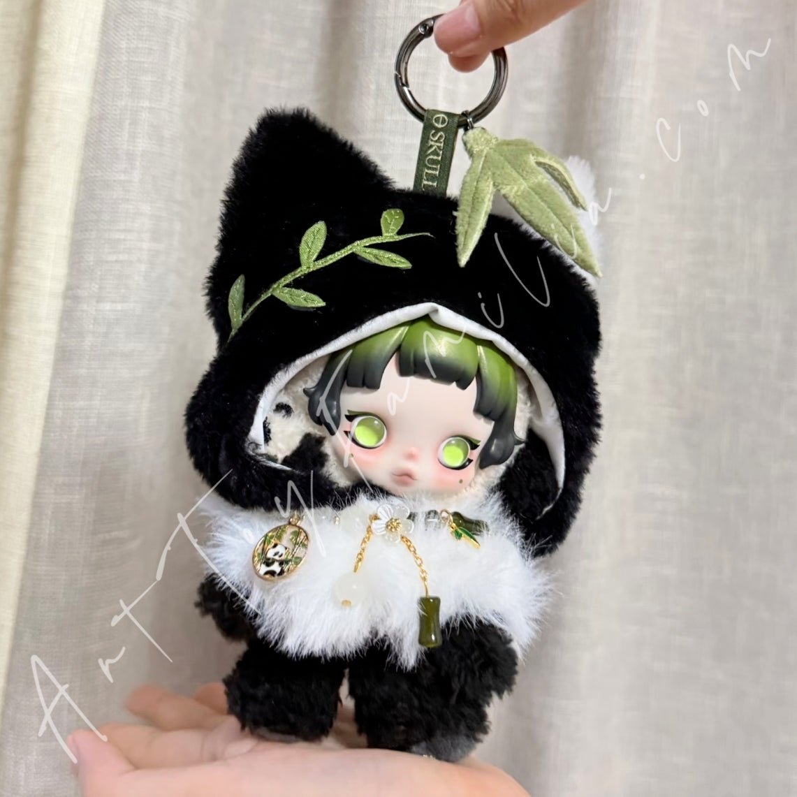 Art Toy Familia - Doll Cloth Bamboo Furry Kitty Cloak For Skullpanda - 164 Cloth Only No Doll