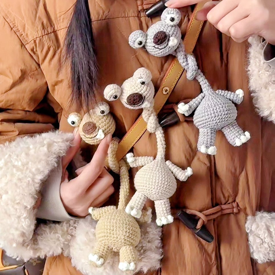 Art Toy Familia - Sid the Sloth Crochet Long Neck, Ice Age Character Crochet, Bag Charm Gift, C006 Yellow - Brown
