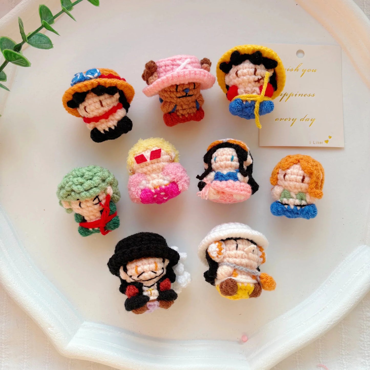 Art Toy Familia - One Piece Handmade Crochet Doll,Chibi Amigurumi Keychain Gift,C015 Luffy Random Color