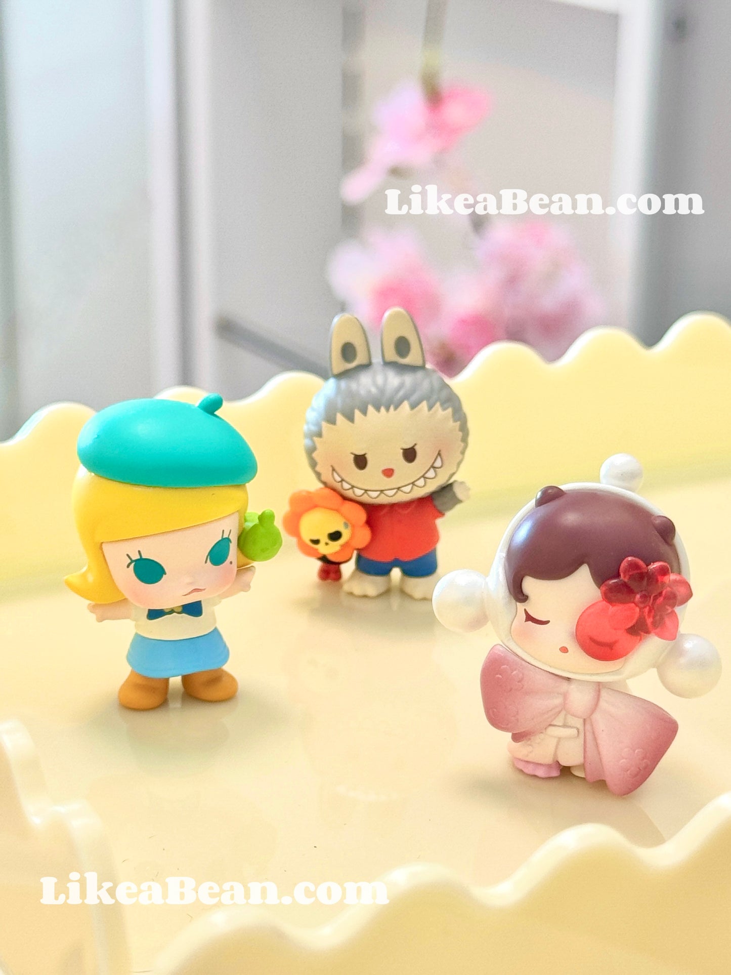 Pop Bean Going Outing With Me - Set of 18 beans