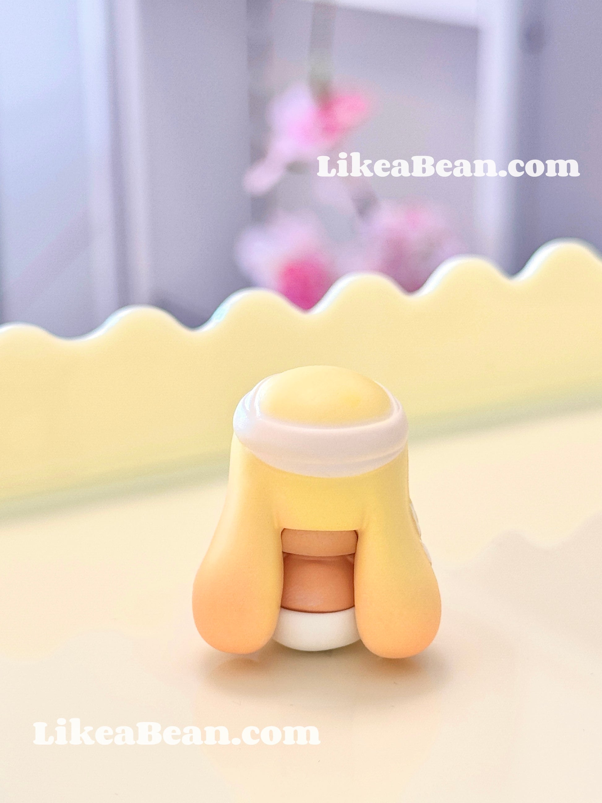 Pop Bean Going Outing With Me Series - Crybaby Fall Into the Flowers