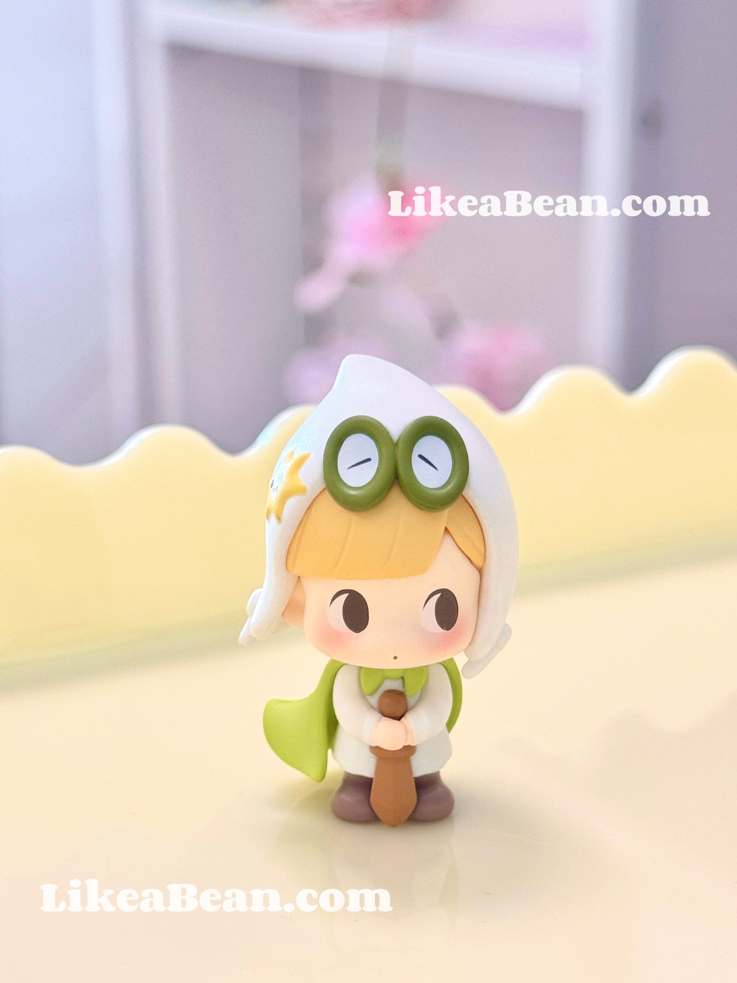 Pop Bean Going Outing With Me Series - Lilios Stroll in the Breeze