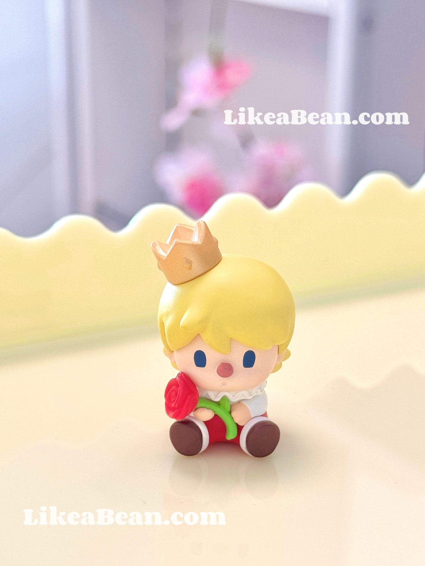 Pop Bean Going Outing With Me Series - Sweet Bean Waiting for My Dance Partner