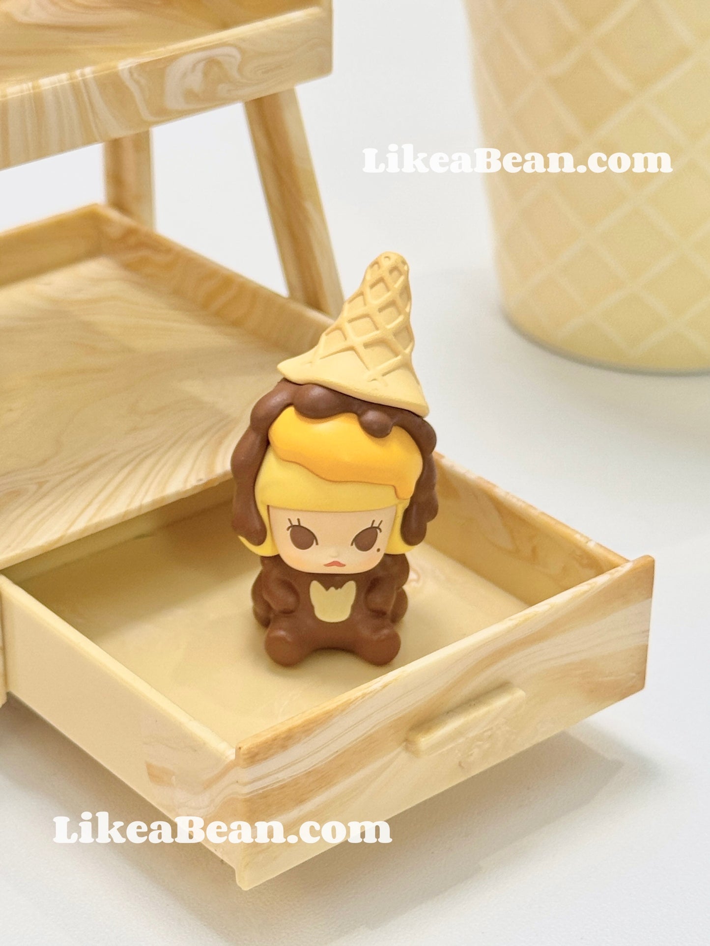 Pop Bean Ice Cream Series (Melted Ice Cream) - Molly Chocolate Cone