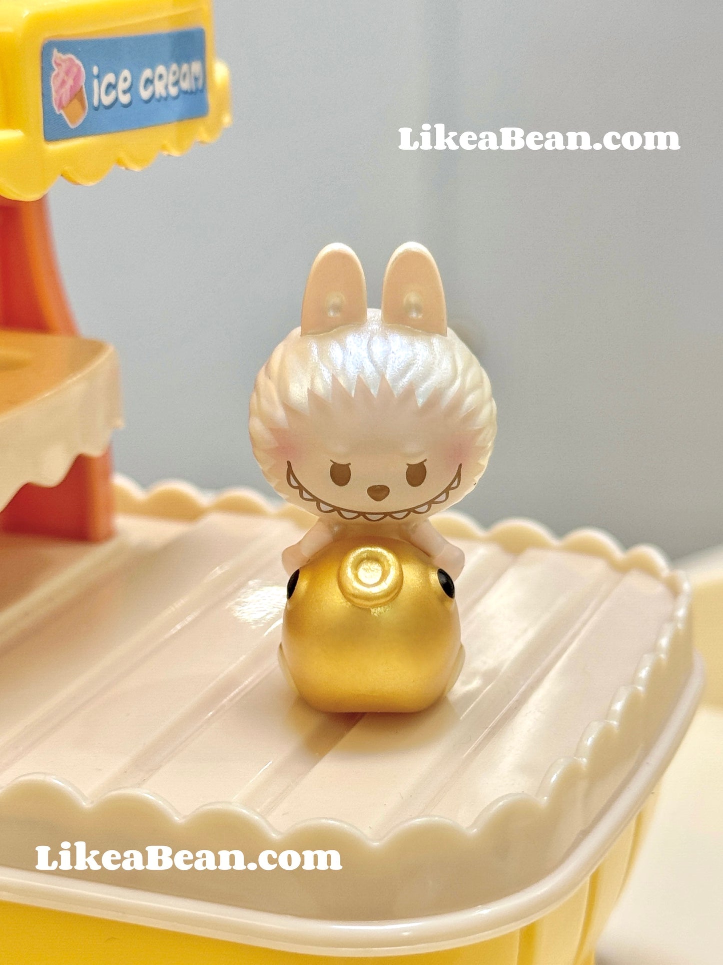 Pop Bean Lucky Charm Series - Labubu The Best One (Secret)