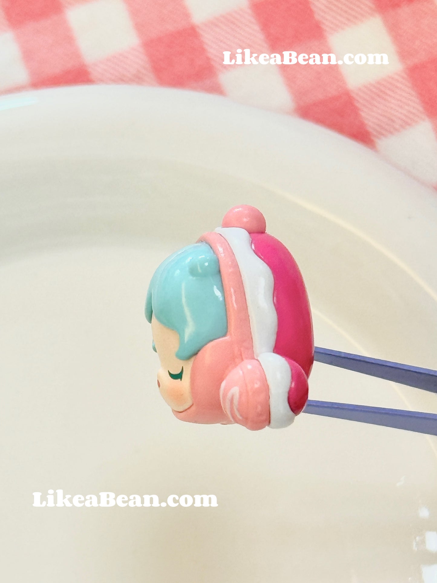 Pop Bean Macaron Dessert Series - Skullpanda Berry Yogurt