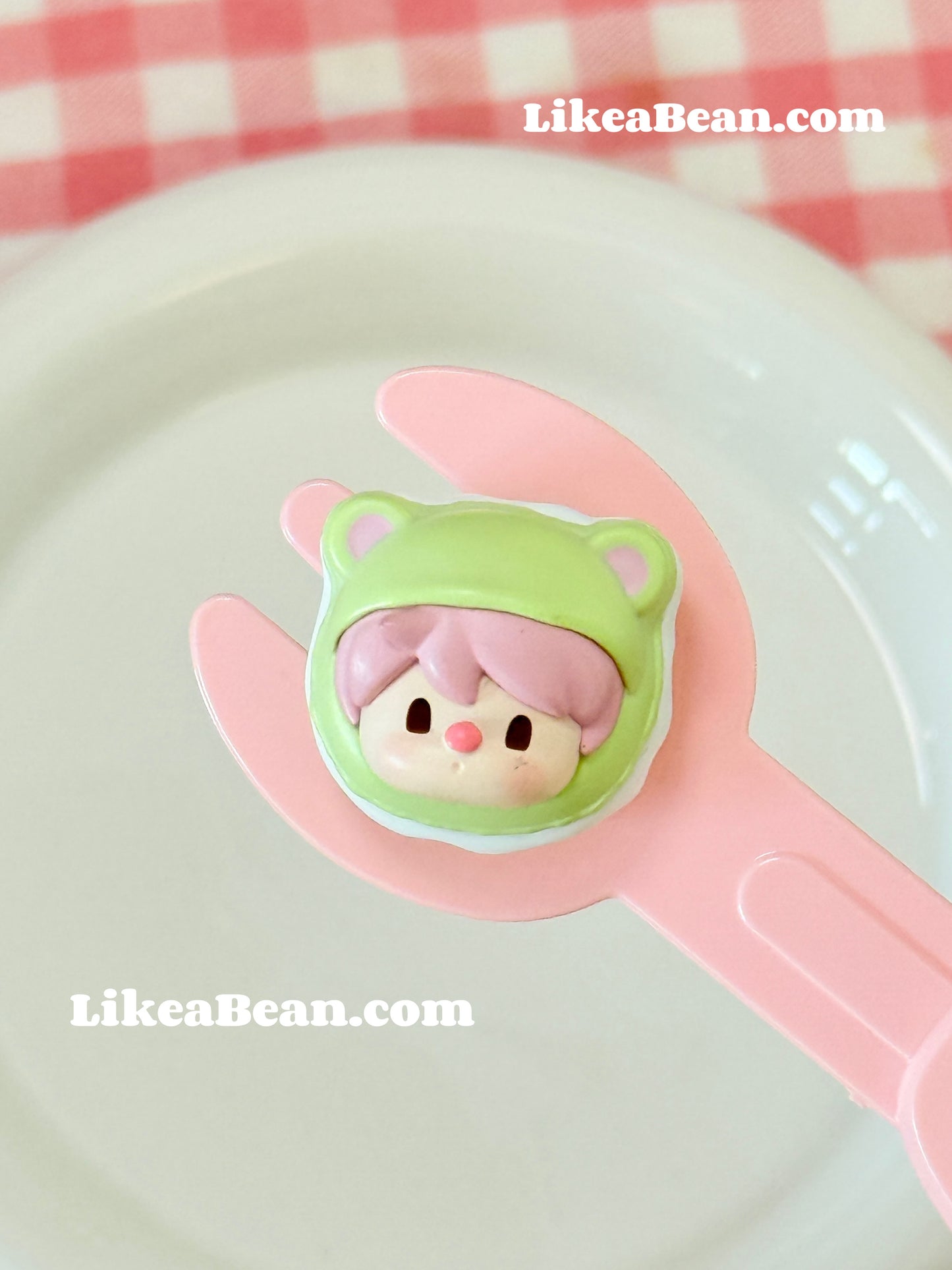 Pop Bean Macaron Dessert Series - Sweet Bean Pistachio