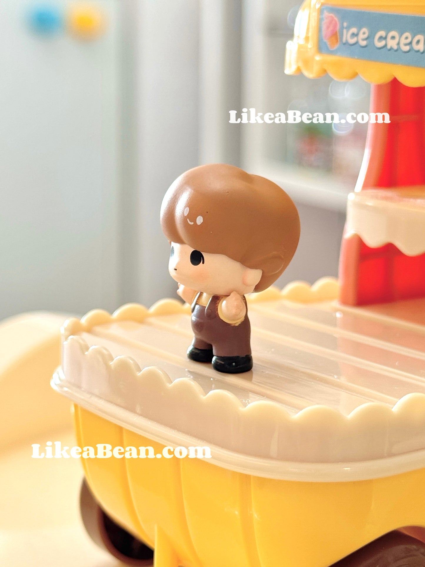 Pop Bean Hugging Series - Dimoo Coffee