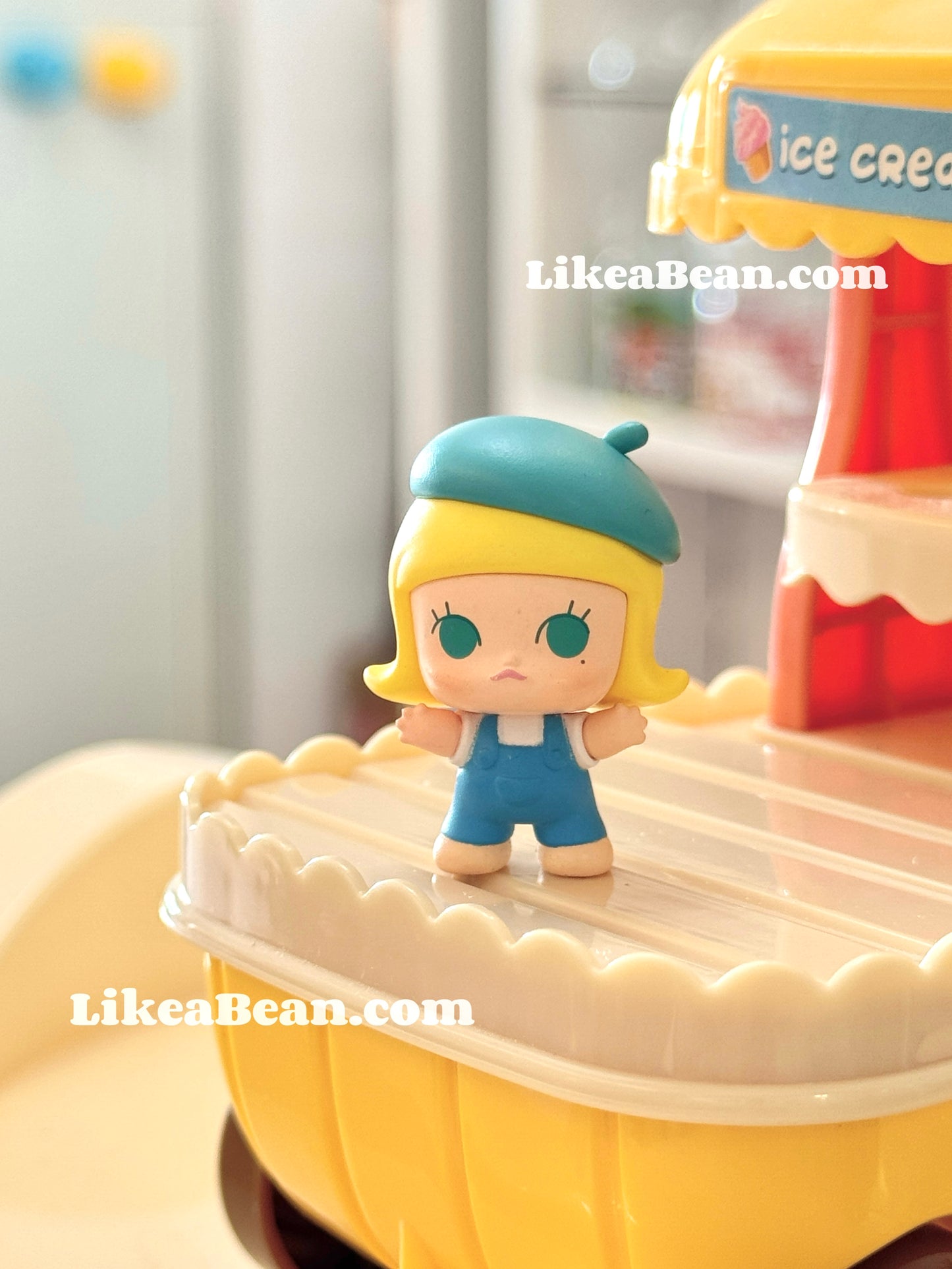 Pop Bean Hugging Series - Molly Clear Sky