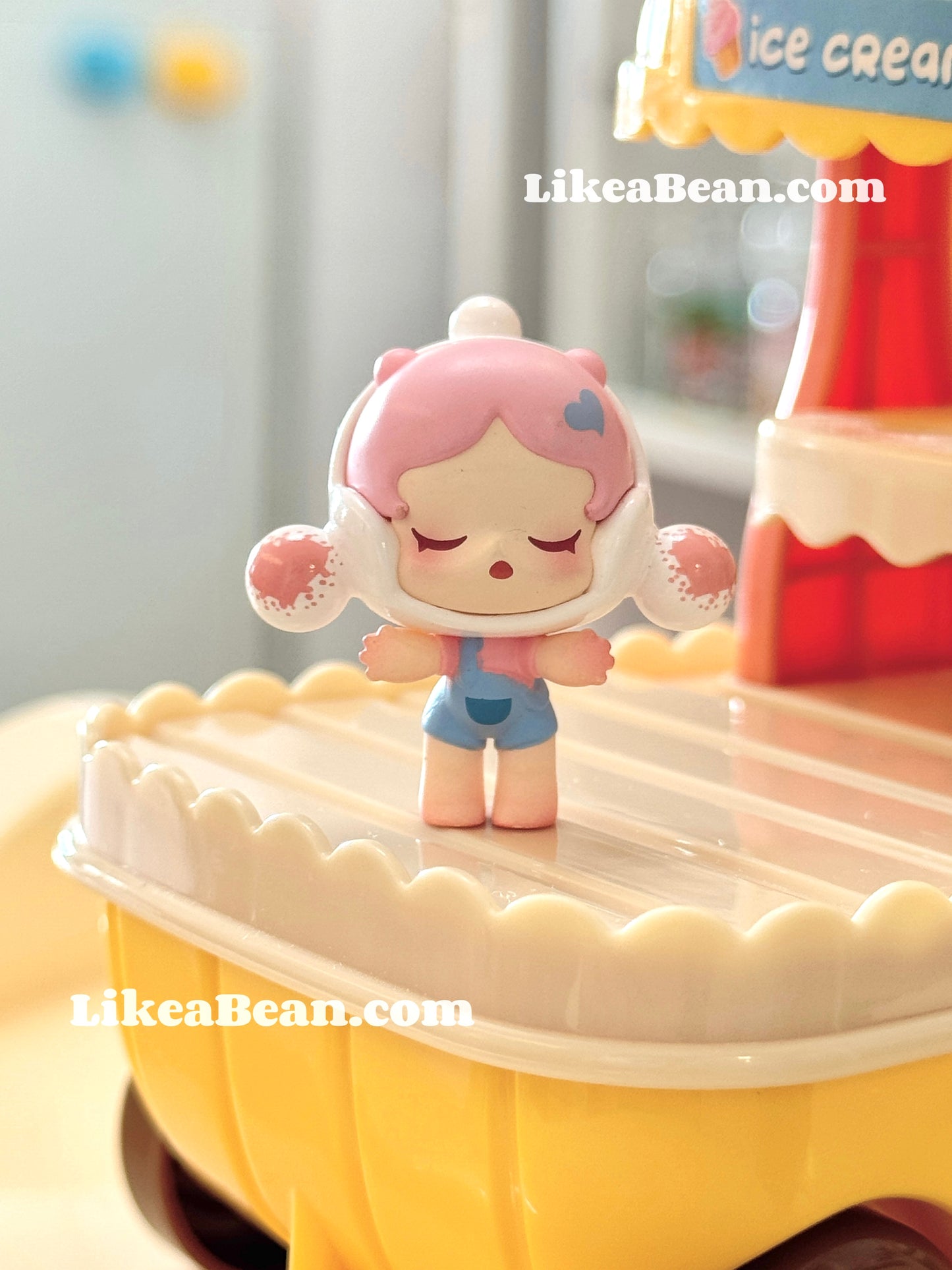 Pop Bean Hugging Series - Skullpanda Sweet Dreams