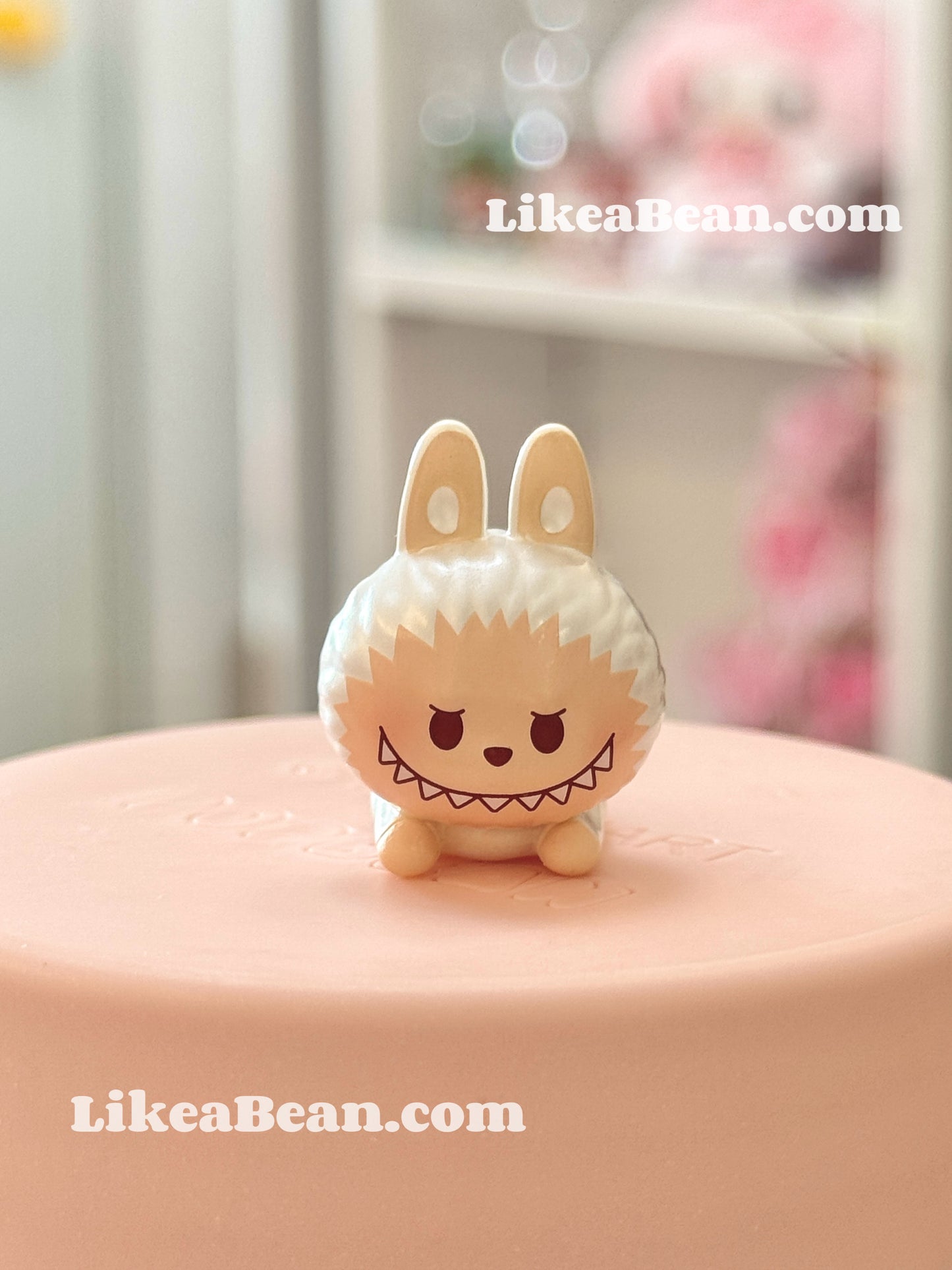 Pop Bean Sakura Lying Series - Labubu White Sakura