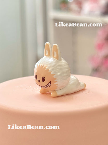 Pop Bean Sakura Lying Series - Labubu White Sakura