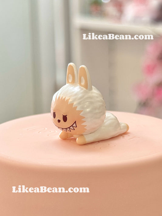 Pop Bean Sakura Lying Series - Labubu White Sakura