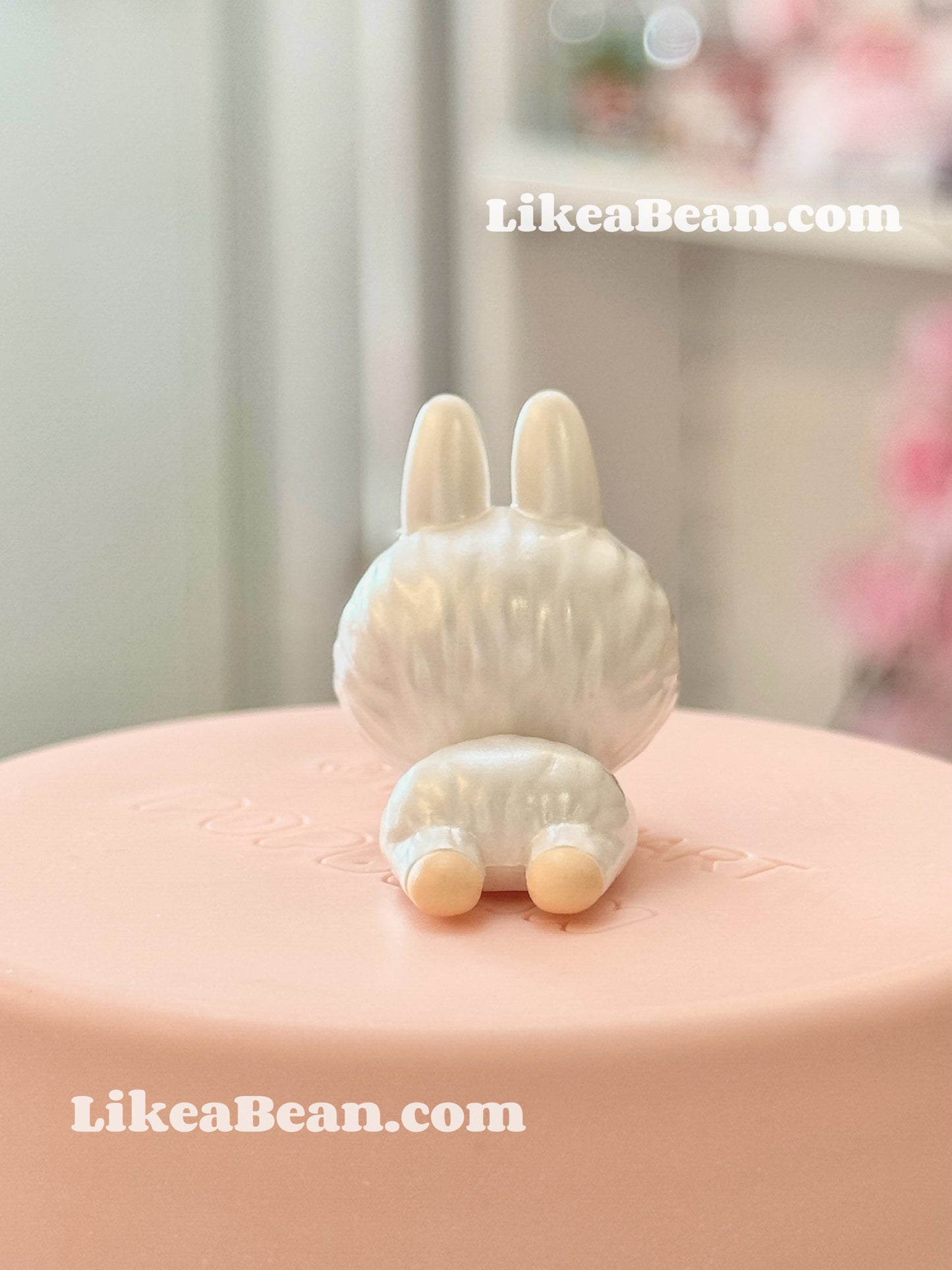 Pop Bean Sakura Lying Series - Labubu White Sakura