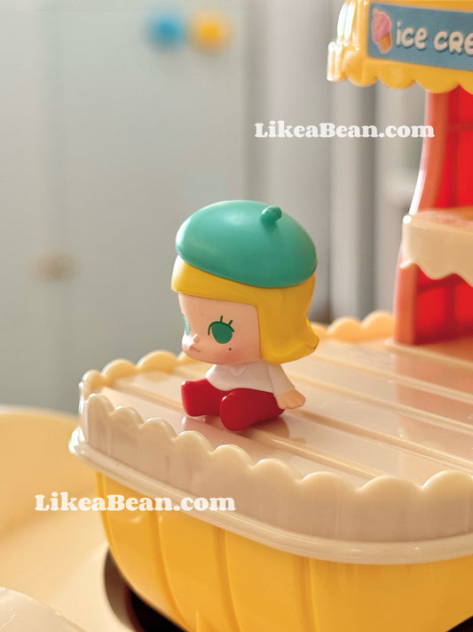 Pop Bean Sitting Baby Series - Molly Little Painter