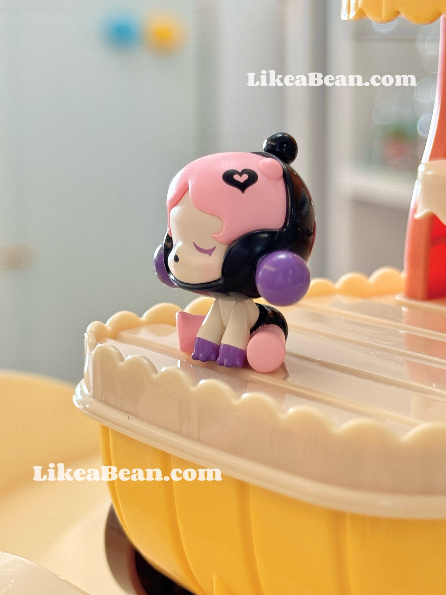 Pop Bean Sitting Baby Series - Skullpanda Dreamer