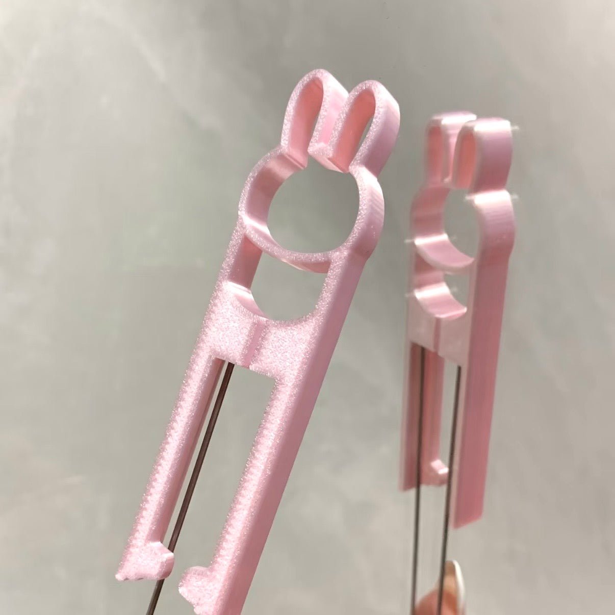 Art Toy Familia - [Pearlescent Color] Rabbit Perler Beads Pen, Beginner - Friendly, Double Needle - B008 Pearlescent Creamy Pink