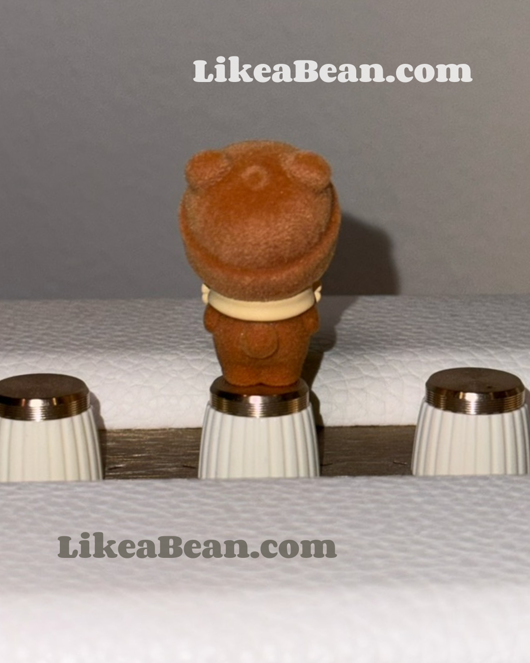 Pop Bean Fluffy & Cozy Series - Crybaby Fuzzy Bear