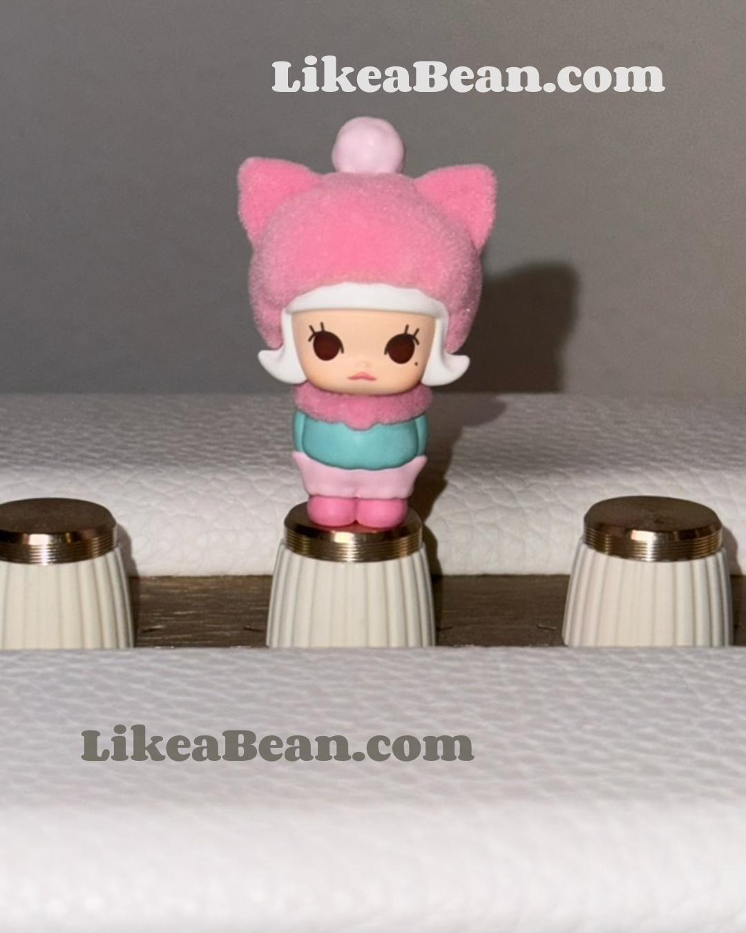 Pop Bean Fluffy & Cozy Series - Molly Fuzzy Kitty