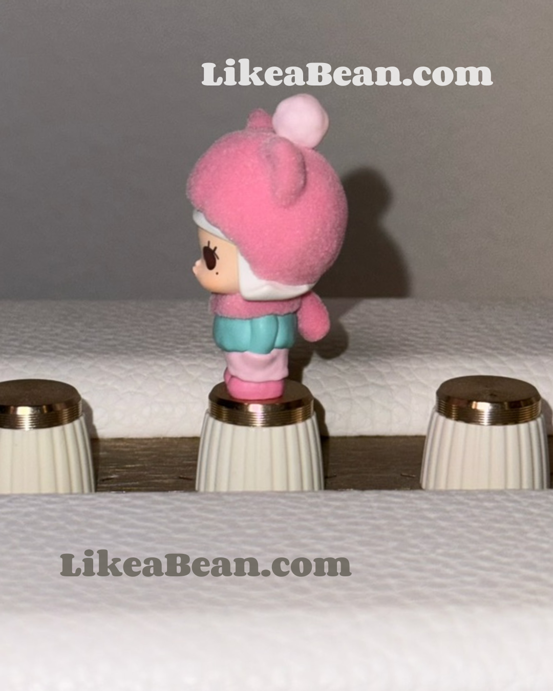 Pop Bean Fluffy & Cozy Series - Molly Fuzzy Kitty