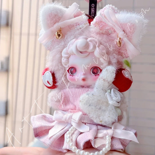Art Toy Familia - Doll Cloth Peach - Fuzz Kitten Set For Skullpanda - 132 Cloth Only No Doll