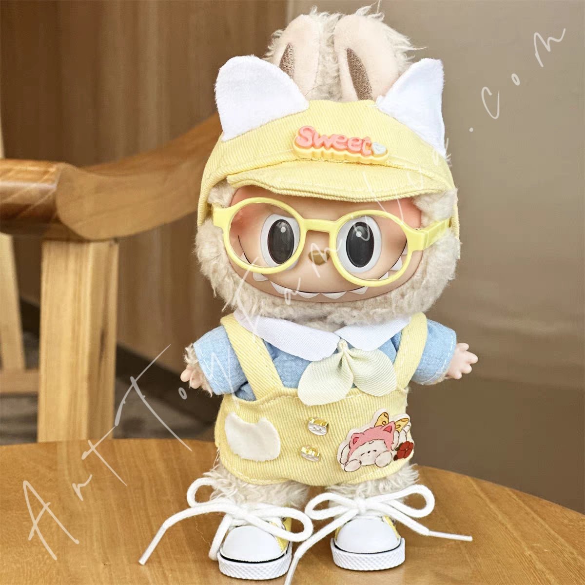 Art Toy Familia - Doll Cloth Sweet Buttercream Kitten Overalls Set - 001 Cloth Only No Doll